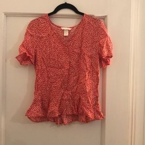 H&M size 4 top. Flouncy red blouse